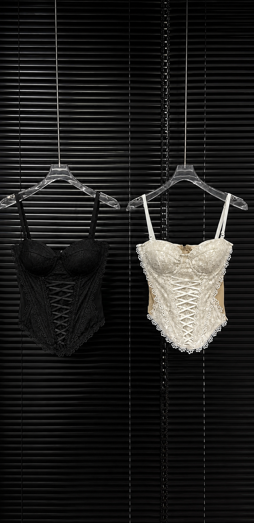 Lace-Overlay Lace-Up Corset Padded Top