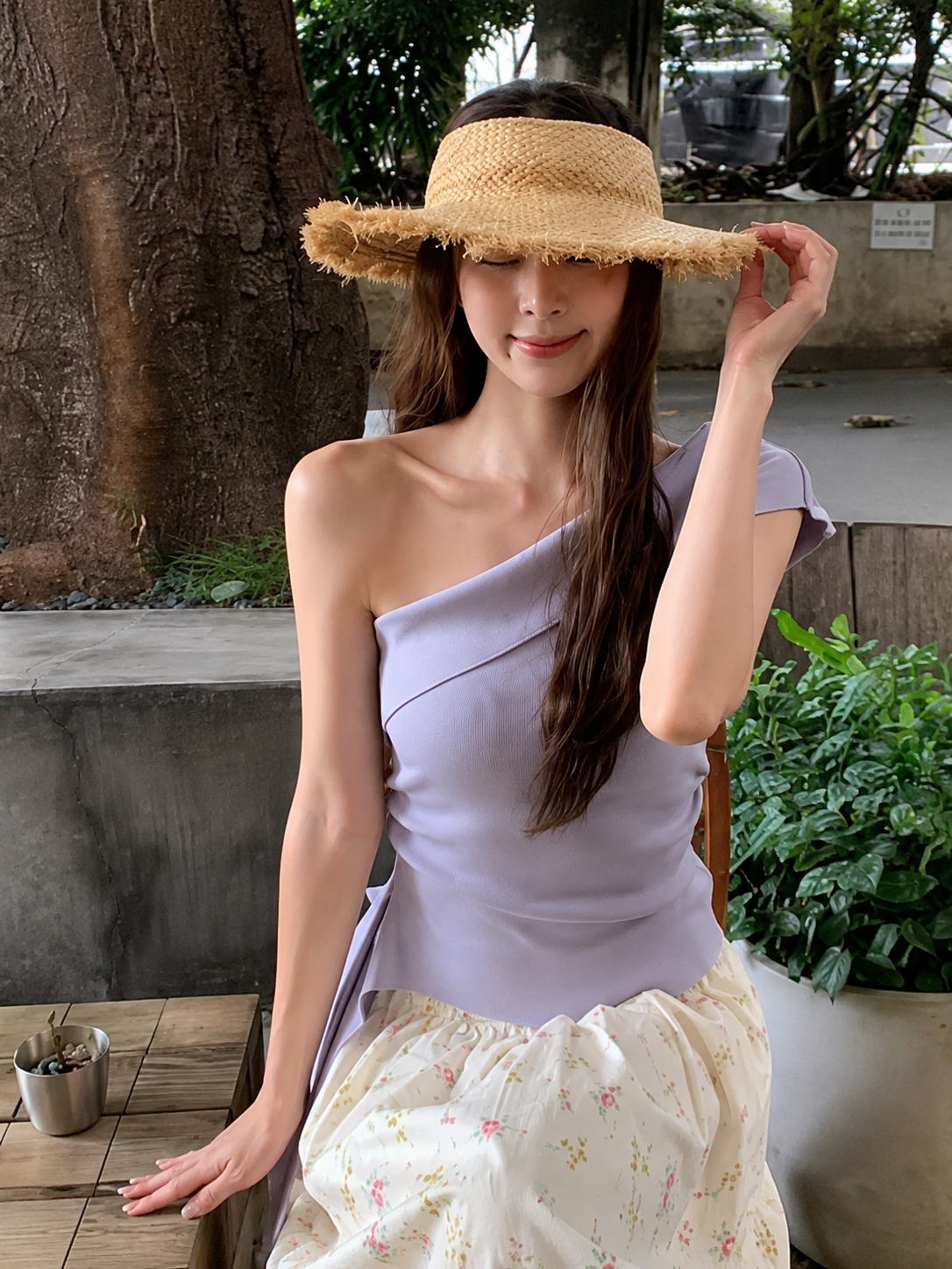 Asymmetrical One-Shoulder Knit Top