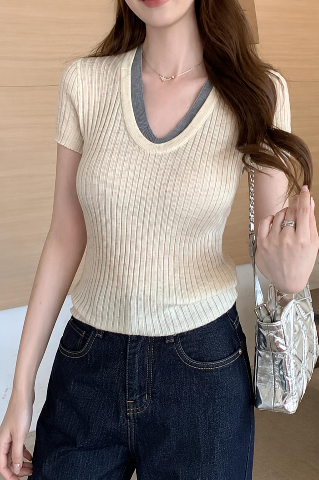 Faux Ribbed V-Neck Knit Tee