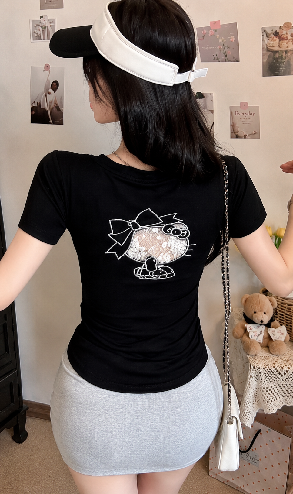 Embroidered V-Neck Padded Tee