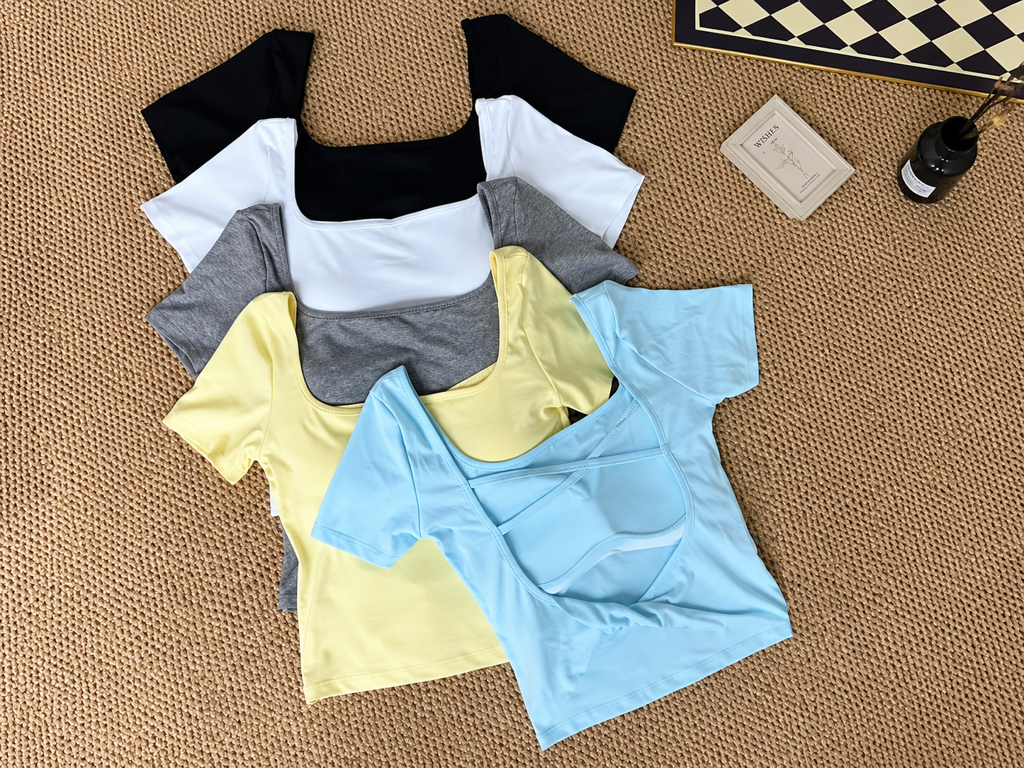 Backless Criss-Cross Twisted Padded Crop Tee