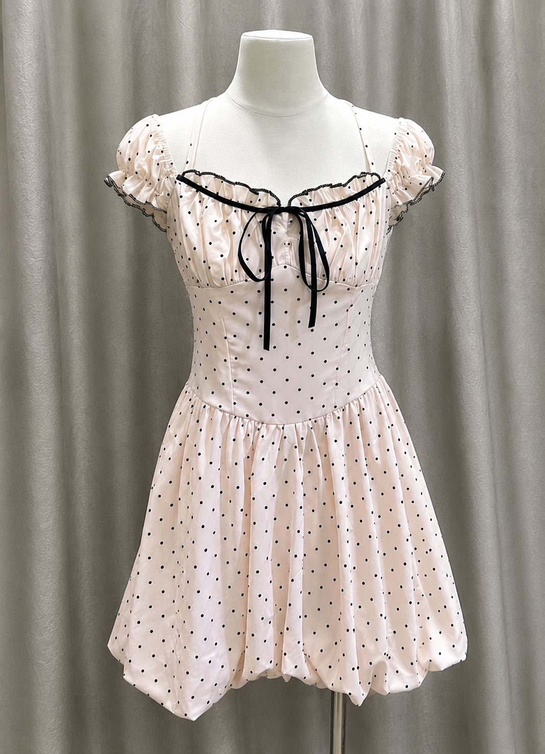 Polka Dot Puff-Sleeve Bubble Hem Mini Dress