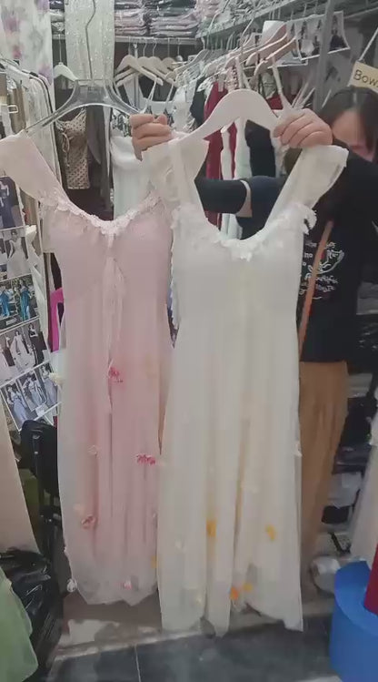 3D Floral Applique Ruffle Sleeve Maxi Dress